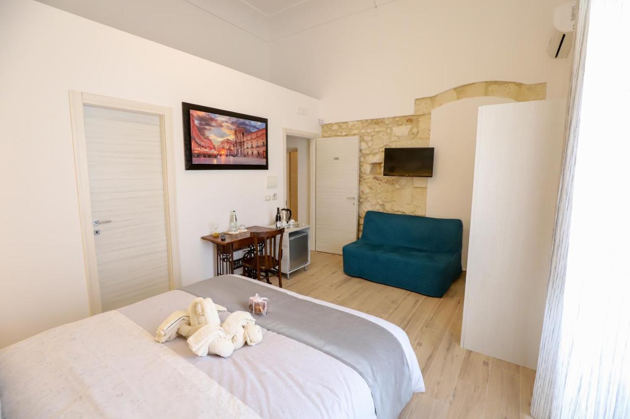 Bed and Breakfast La Sicilia In Un Sogno Syracuse Exterior foto